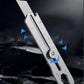 Coltello multiuso con lama retrattile a scatto