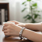 Eleganti braccialetti magnetici da donna